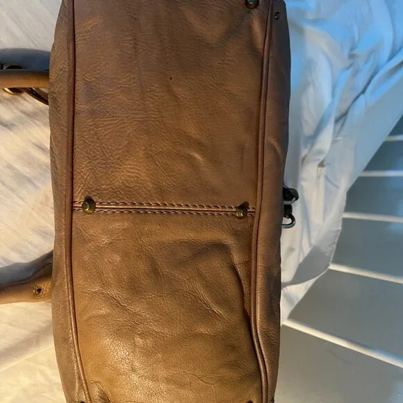 Chloe Tan Leather Satchel with Gold Hardware - Picture 8 of 9